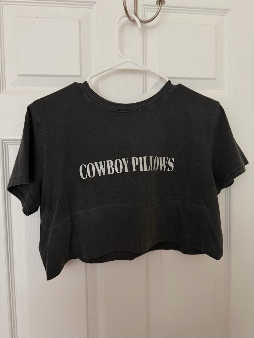 Graphic Tshirt - Washed Grey - Cowboy Pillows - Large